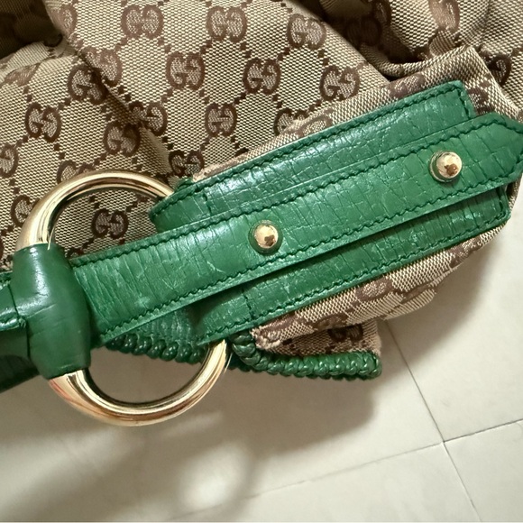 Gucci Beige and Green Hobo Bag - Picture 7 of 14